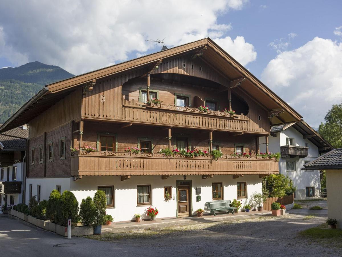 Apartment In Top Location In Fuegen With Balcony Экстерьер фото
